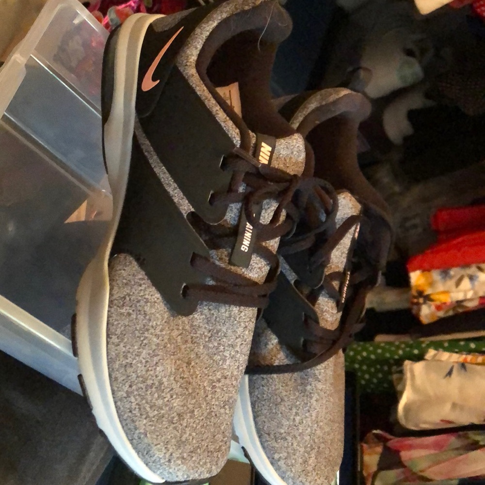 Nike Women’s Cross Trainers